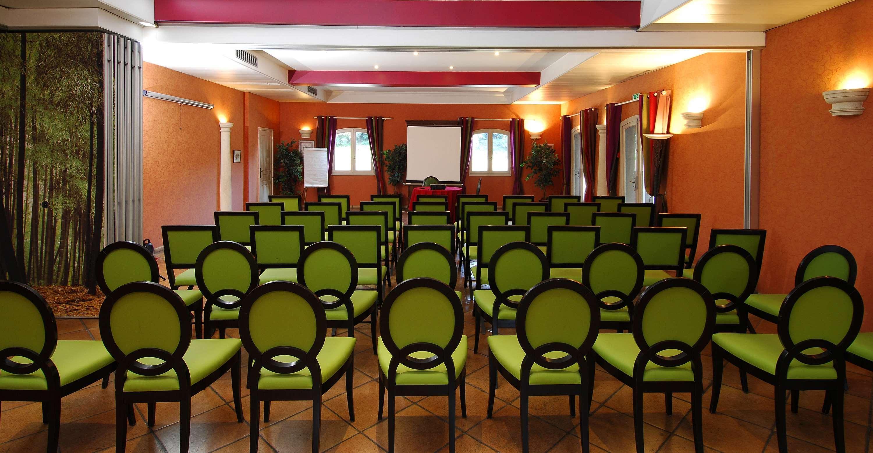 Best Western L'Orangerie Nîmes Eksteriør billede