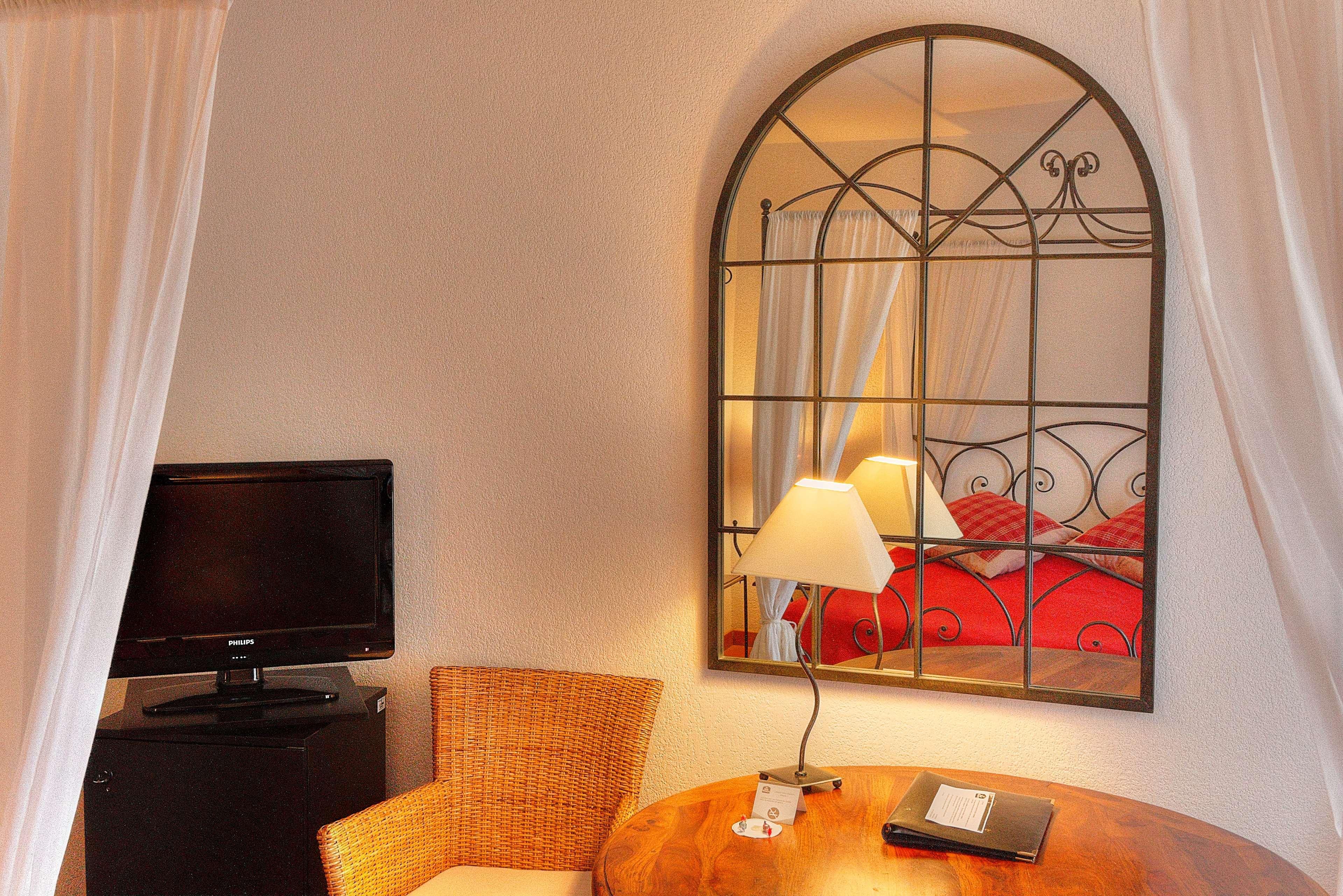 Best Western L'Orangerie Nîmes Eksteriør billede