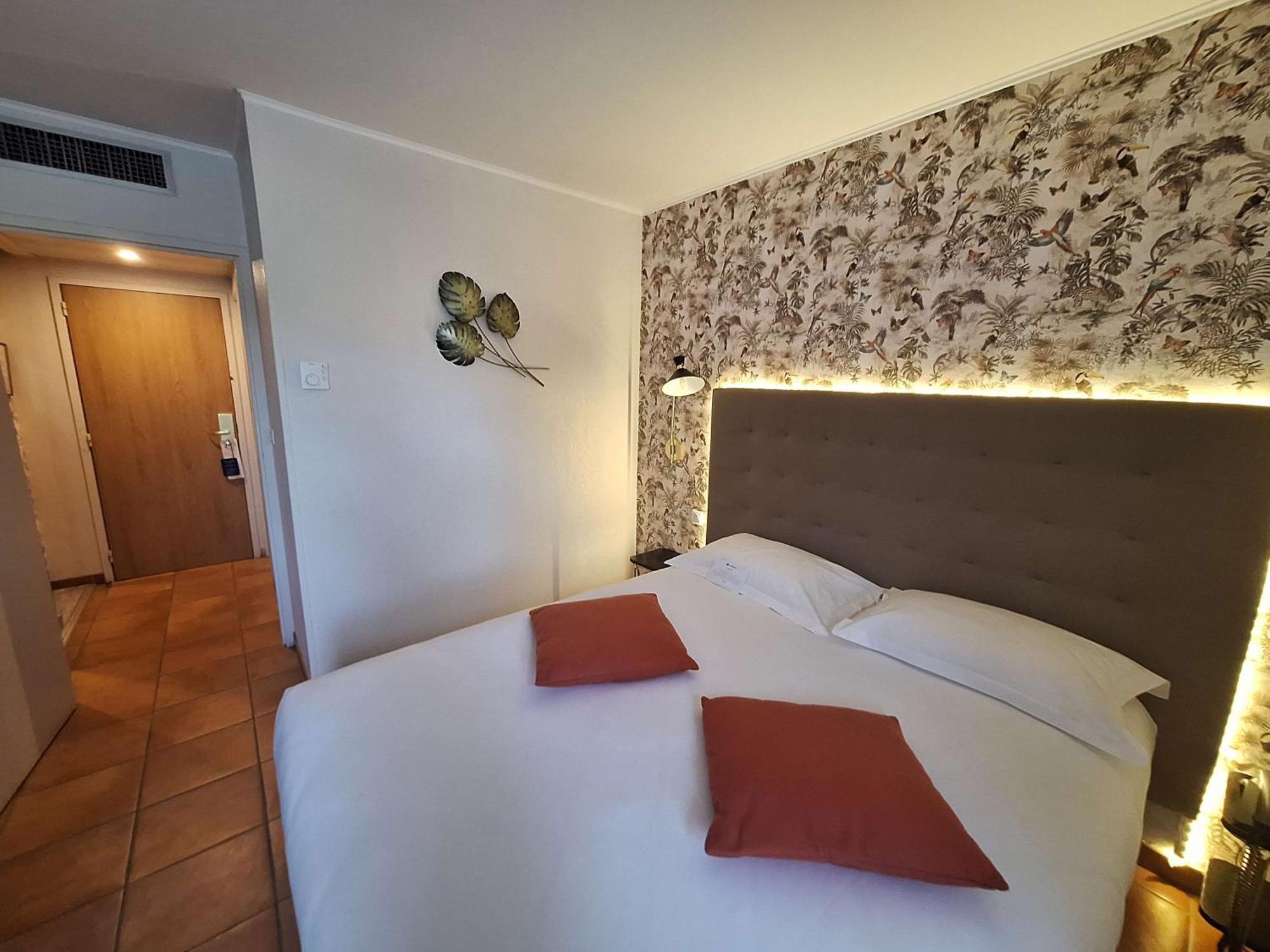 Best Western L'Orangerie Nîmes Eksteriør billede